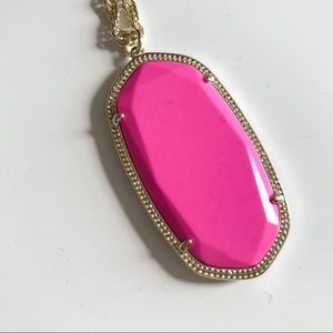 Kendra Scott Rae Necklace - Hot Pink